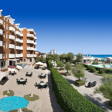 Hotel Continental Fano Luaran gambar