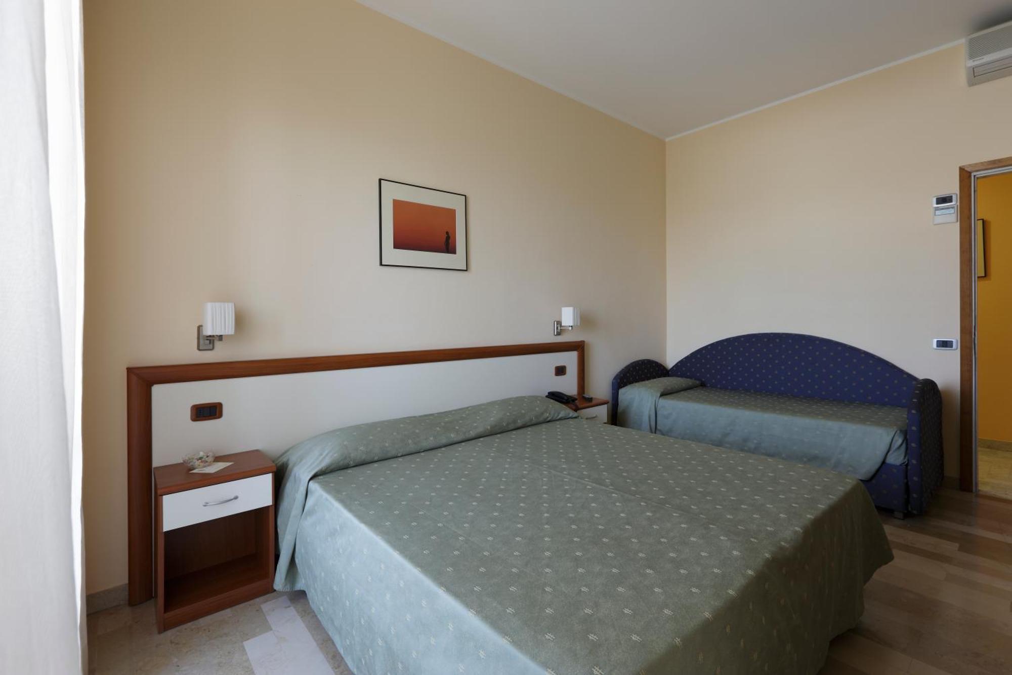 Hotel Continental Fano Bilik gambar