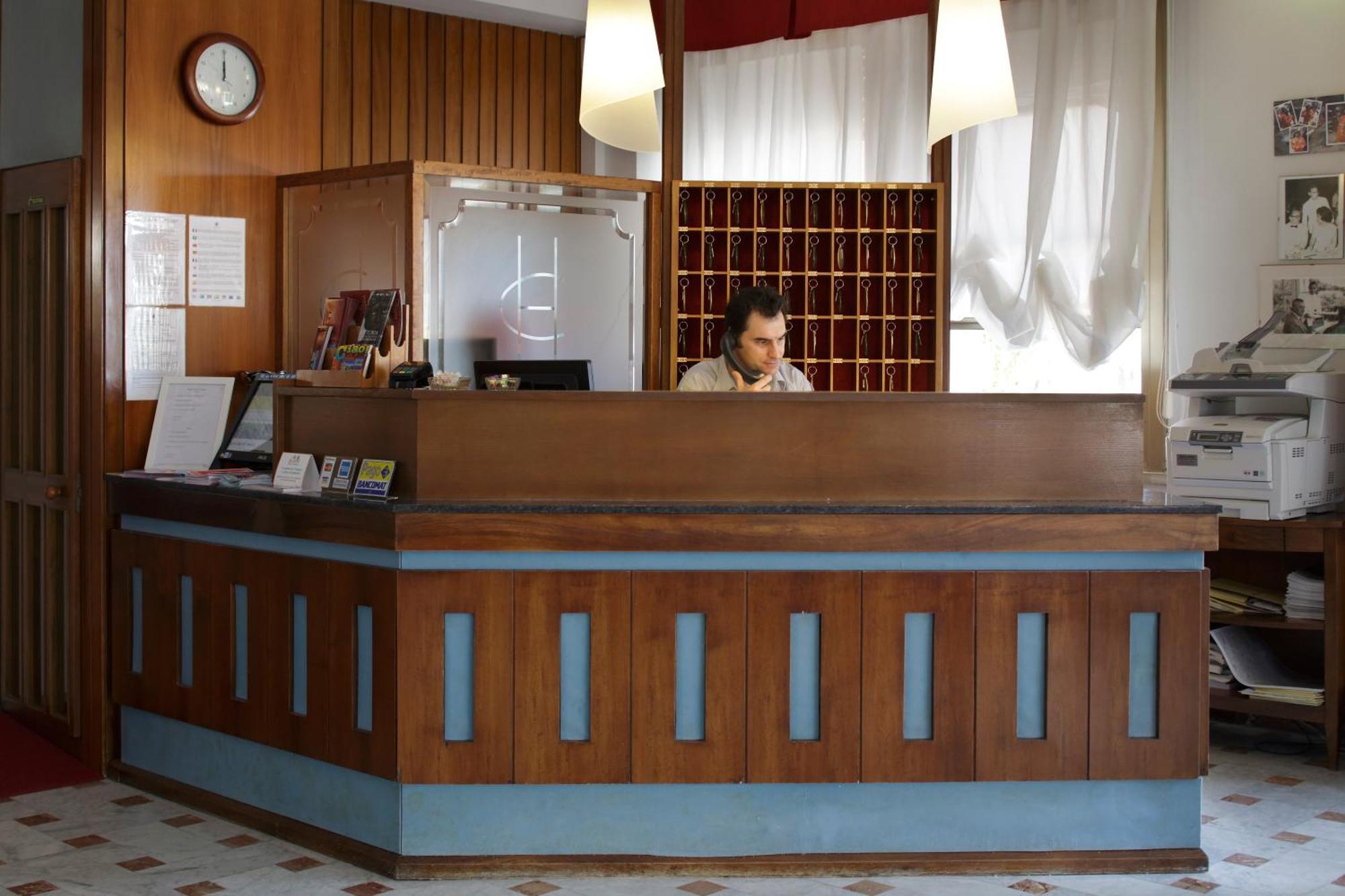 Hotel Continental Fano Luaran gambar