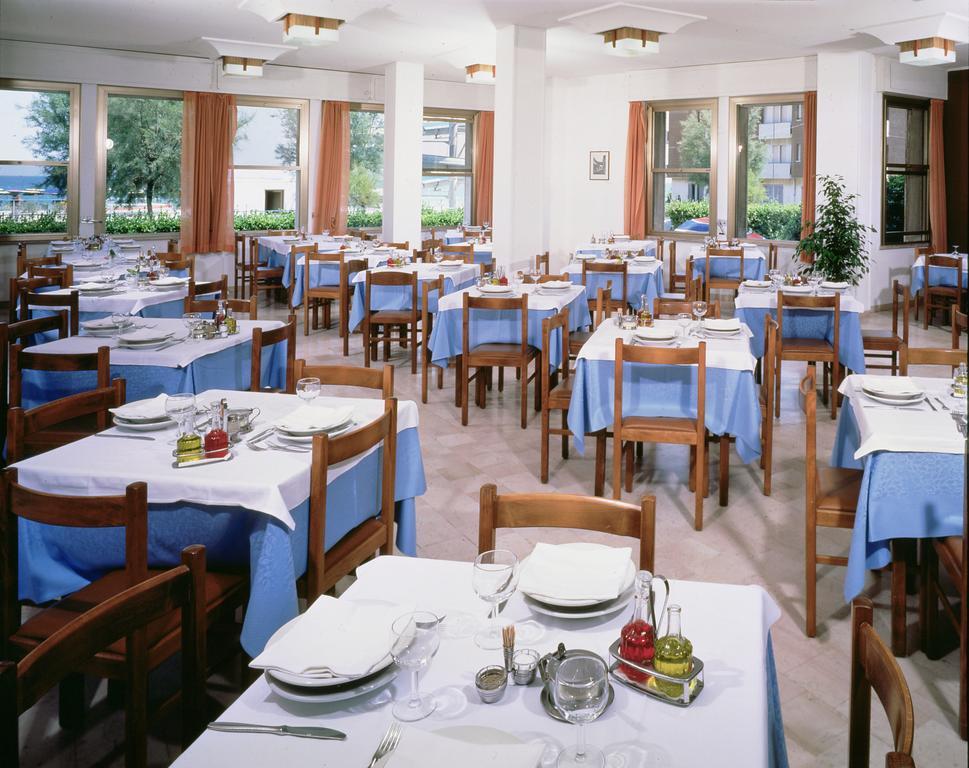 Hotel Continental Fano Luaran gambar